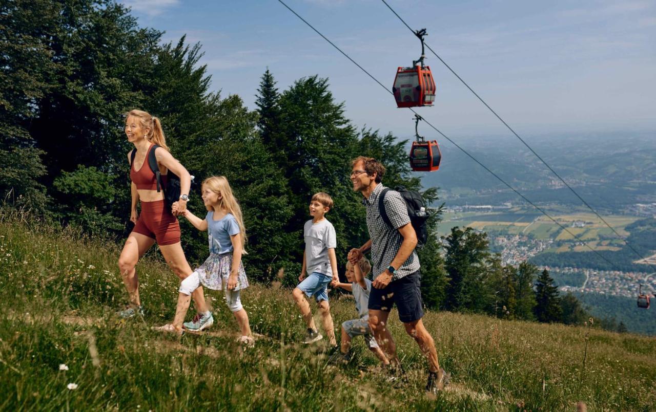 Pohorje Village Wellbeing Resort - Forest Hotel Videc Hocko Pohorje Bagian luar foto