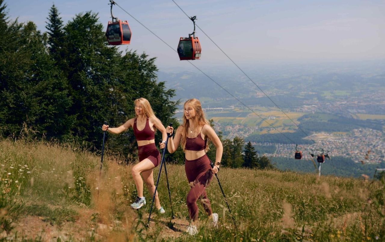 Pohorje Village Wellbeing Resort - Forest Hotel Videc Hocko Pohorje Bagian luar foto