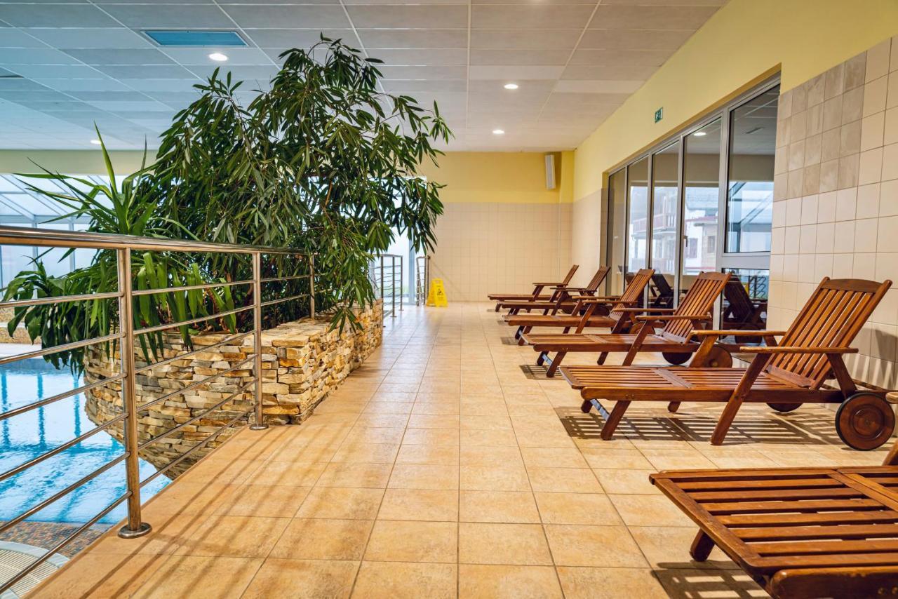Pohorje Village Wellbeing Resort - Forest Hotel Videc Hocko Pohorje Bagian luar foto