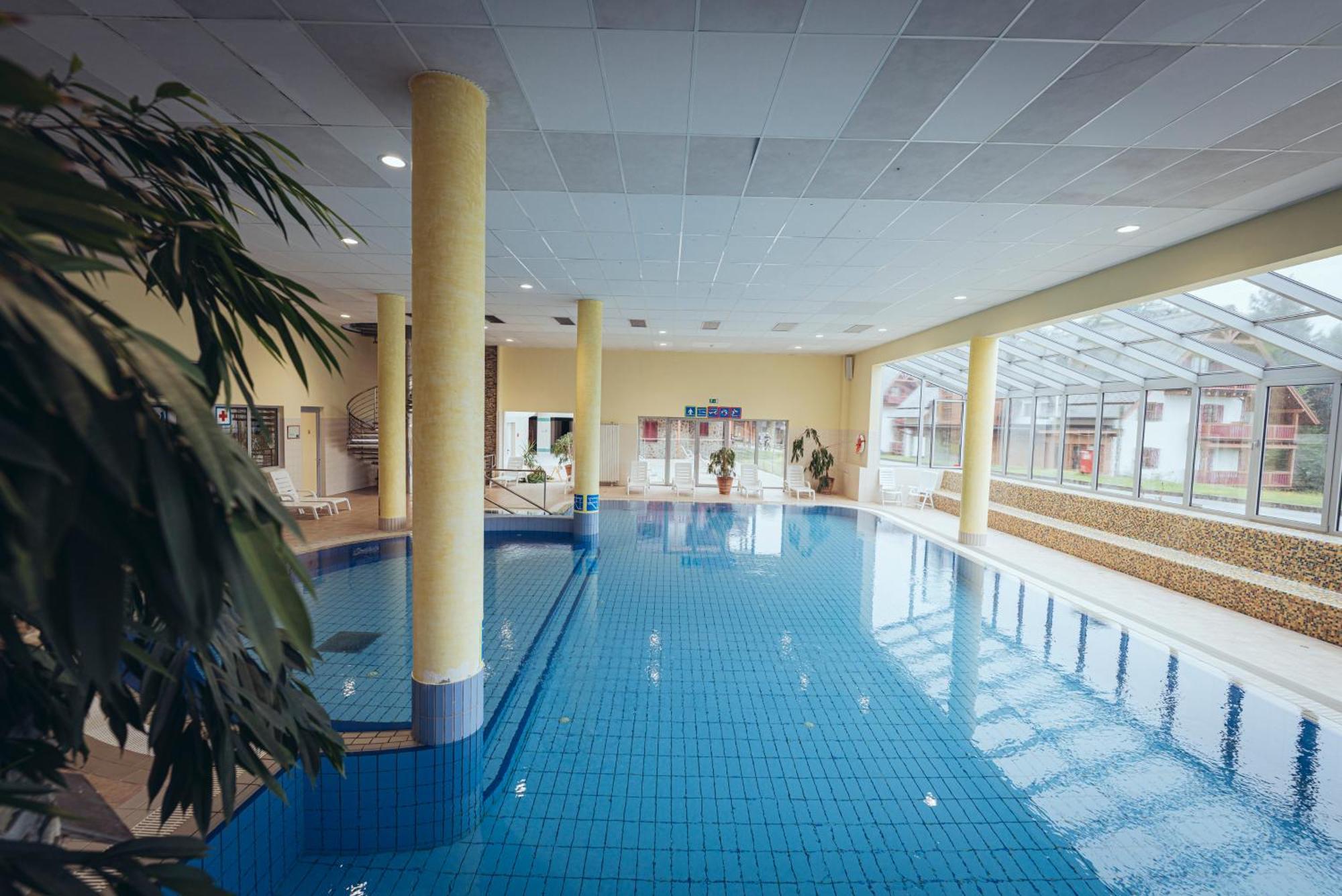 Pohorje Village Wellbeing Resort - Forest Hotel Videc Hocko Pohorje Bagian luar foto