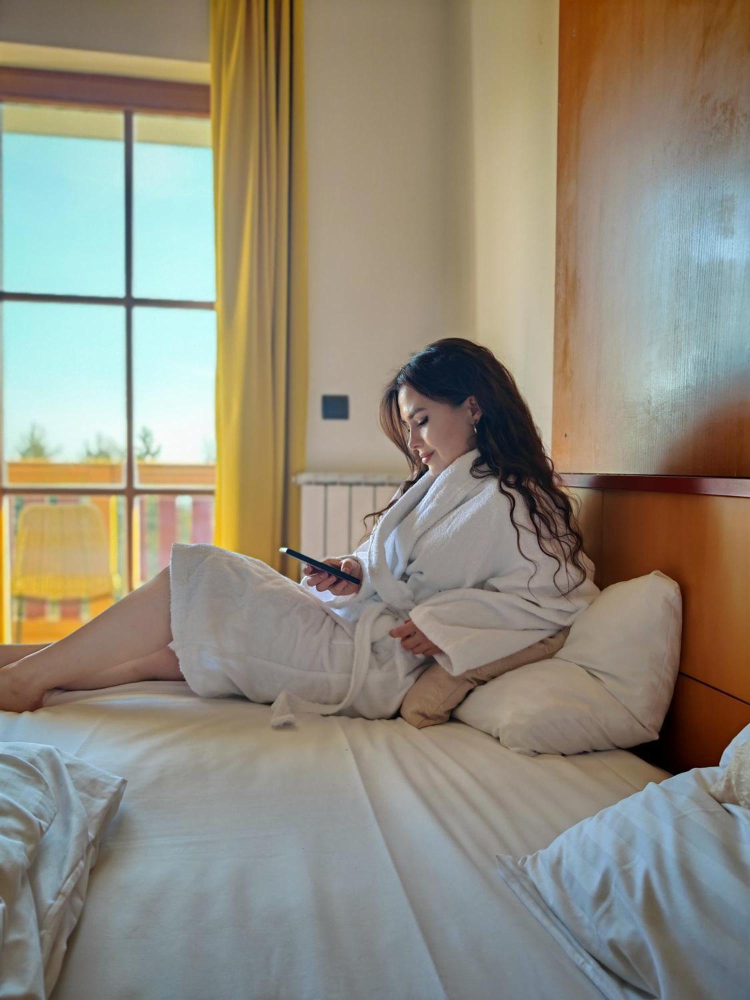 Pohorje Village Wellbeing Resort - Forest Hotel Videc Hocko Pohorje Bagian luar foto